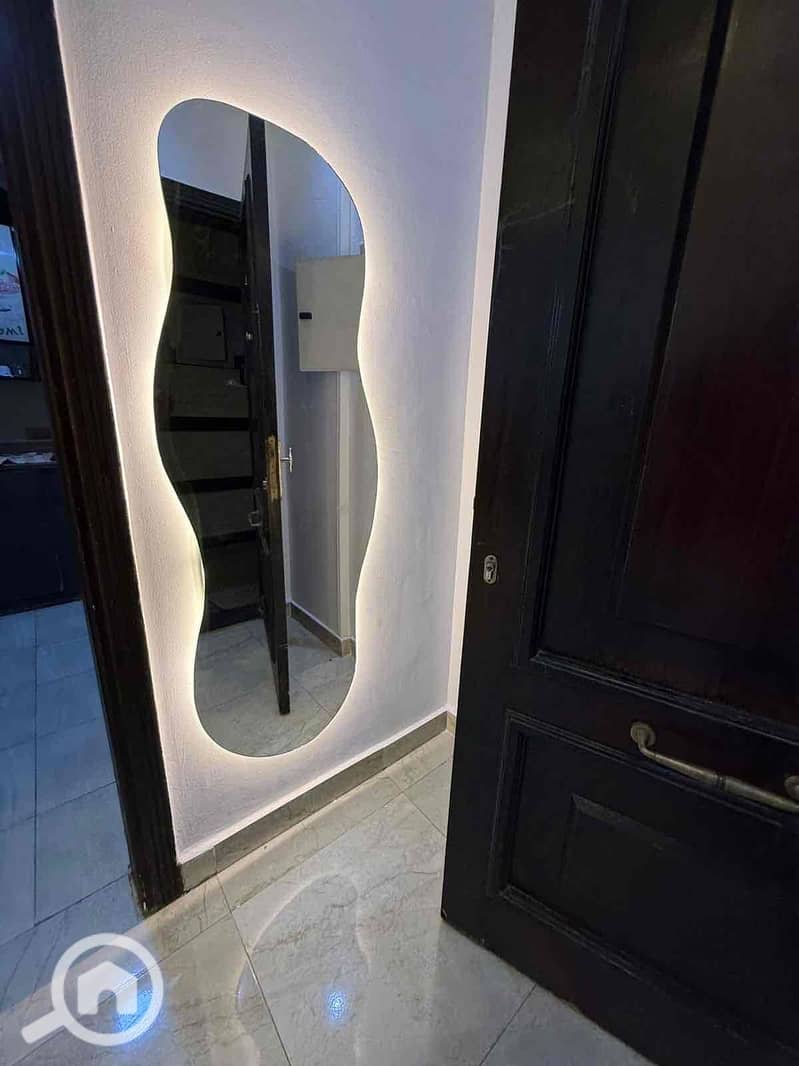 8 6e3b46d3-4021-42af-9161-ce48cb0ae4ac. jpg