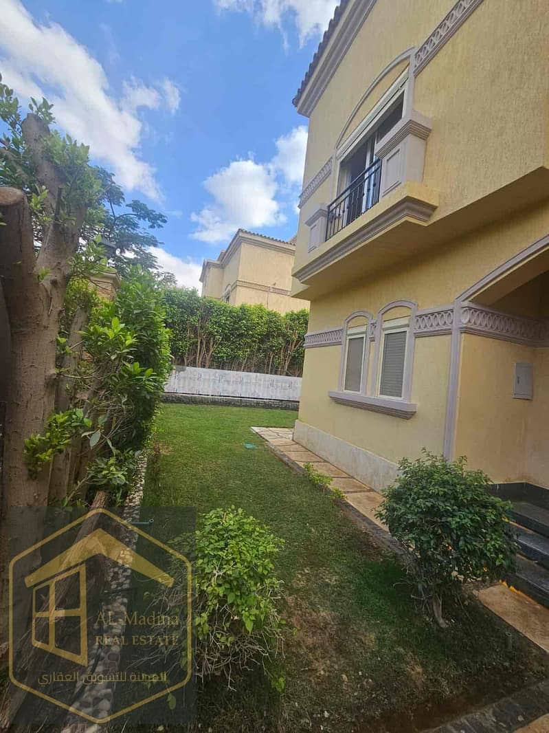 6 44893ebf-ebc3-46c7-bfbd-fae393e7d974. jpg