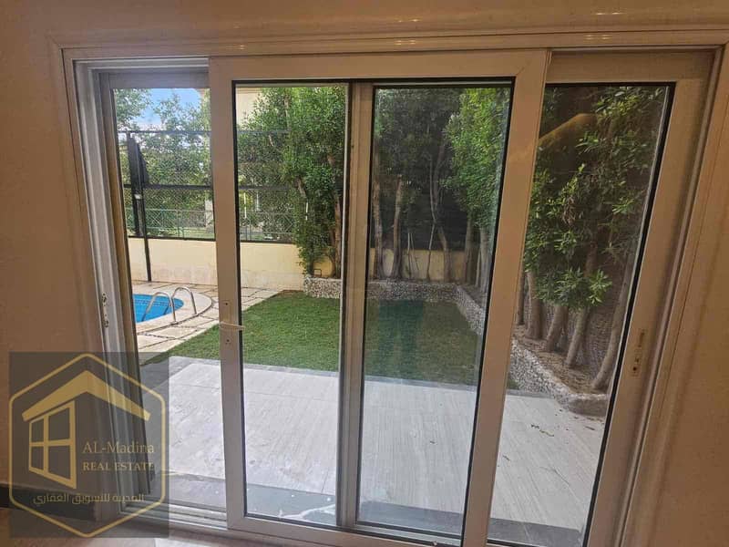 9 d3ff8b7b-5a23-4dfd-aeb7-6d654be27a2c. jpg