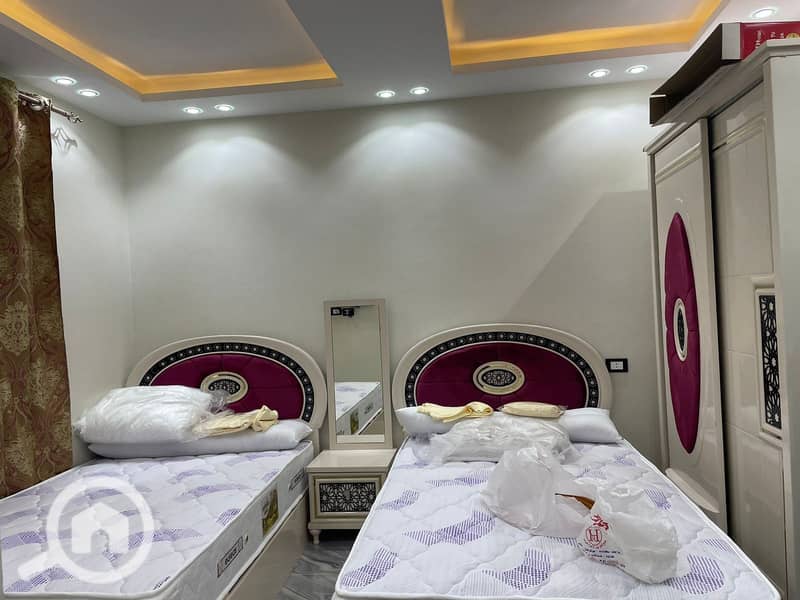 4 b8a2e28c-fcec-4a8b-ad29-fcbc82b98a6b. jpeg