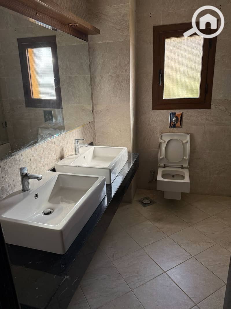 4 IMG-20251125-WA0034. jpg