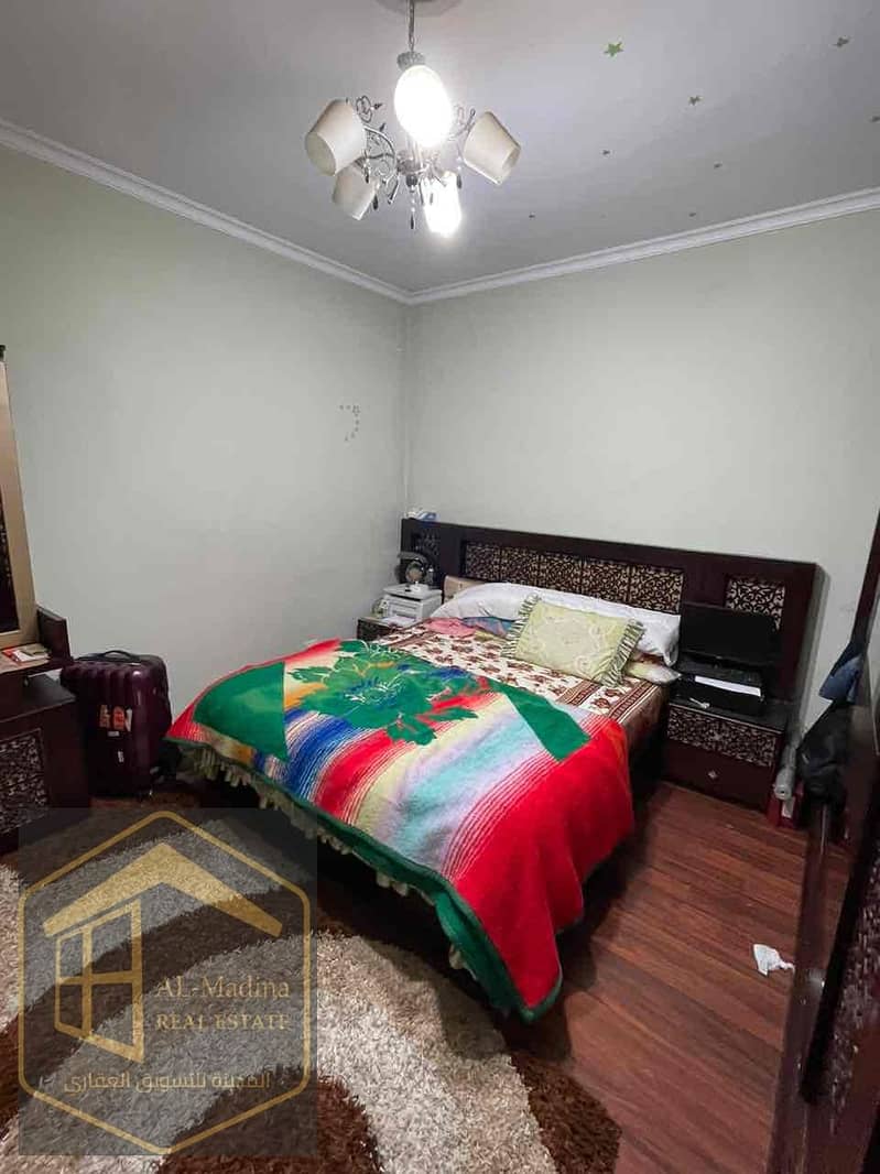 24 348c3573-612e-4df7-822c-291a452f61a0. jpg