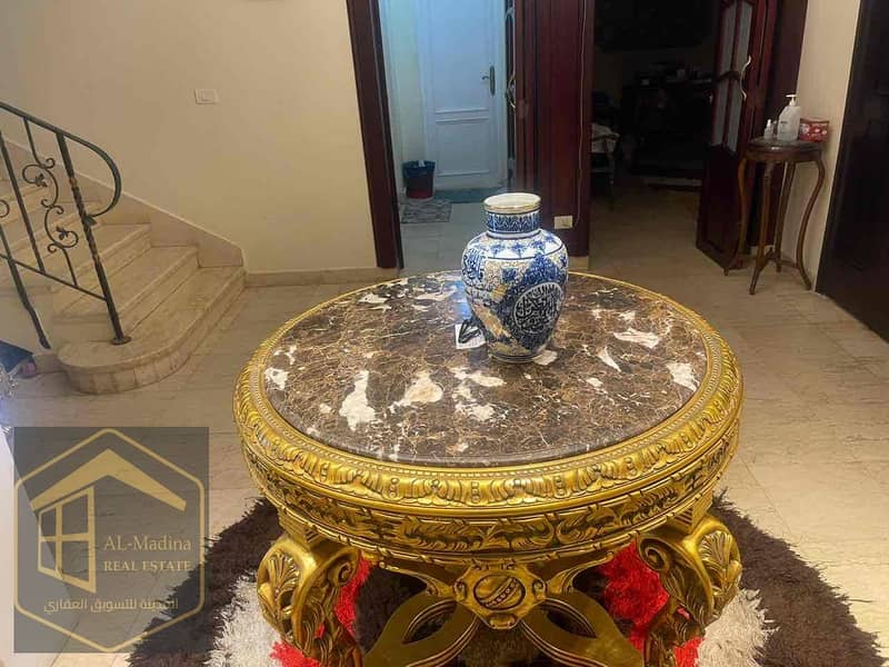 25 42c6cafb-ac29-402a-afd1-fc8b003aff4e. jpg