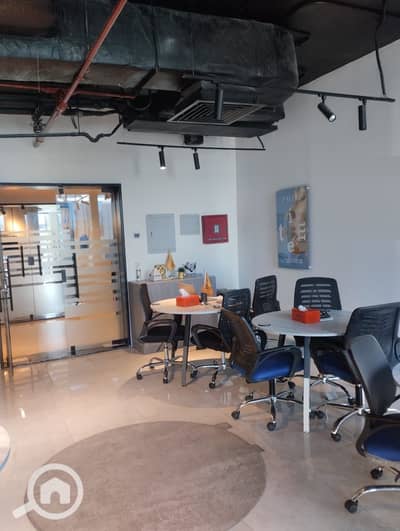 مکتب  للايجار في الشيخ زايد، الجيزة - IMG-20251111-WA0121(1). jpg