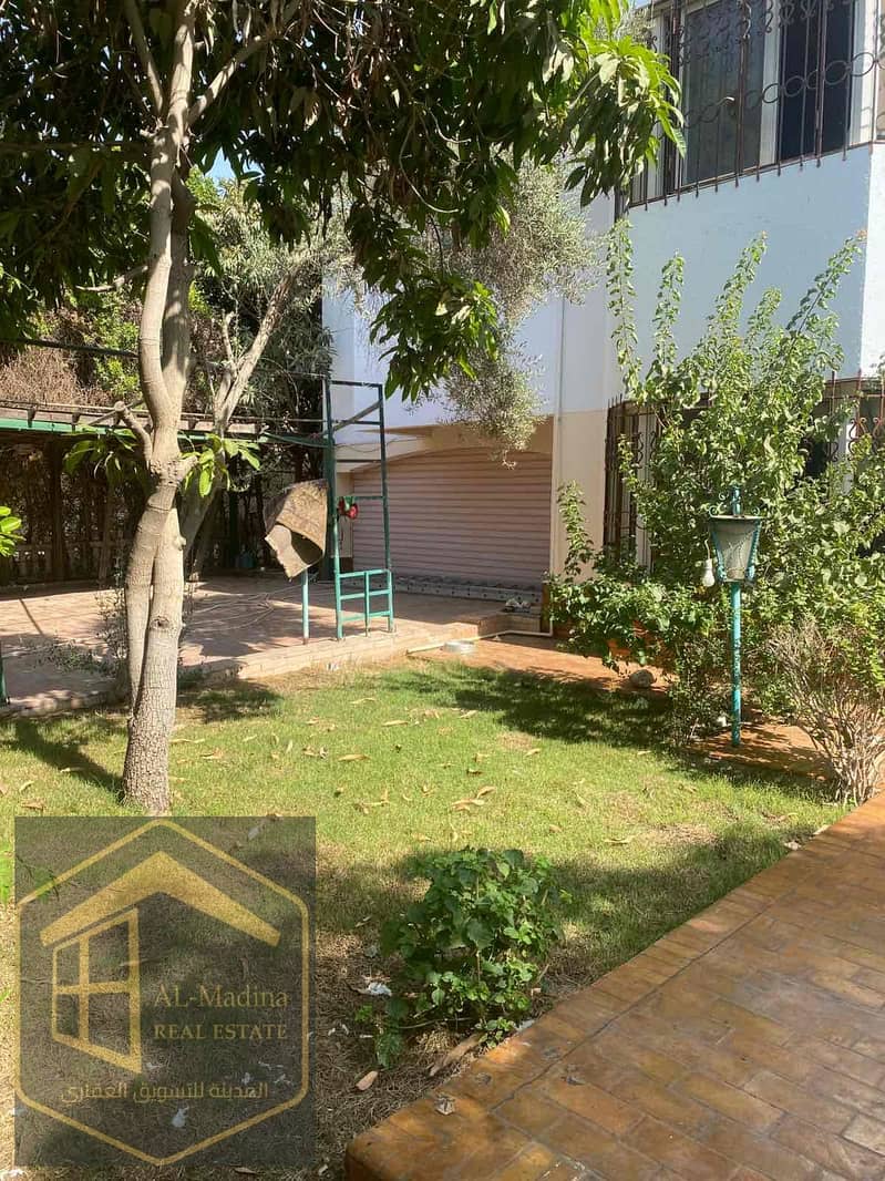 3b15a059-b701-4543-b1aa-23c537bb54bb. jpg 3b15a059-b701-4543-b1aa-23c537bb54bb. jpg