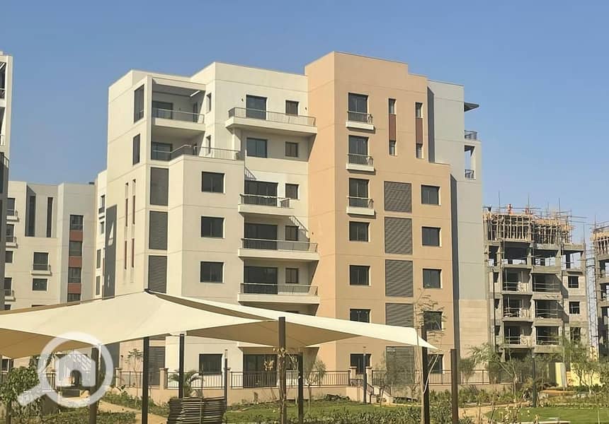 10 d8b271c0-3676-4094-aa22-83a43d6d1637. jpg