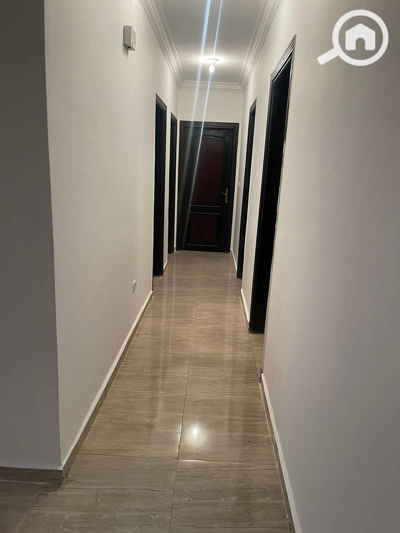 3 26bcce45-a8f4-483a-82f7-69f647709274. jpeg