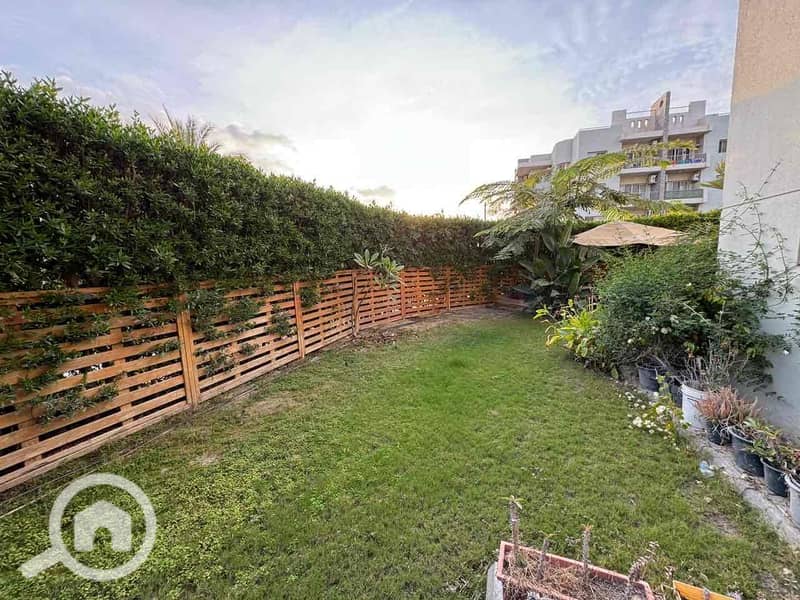 11 95f46f74-8ba2-4363-9b71-4c0b5e5772f6. jpg