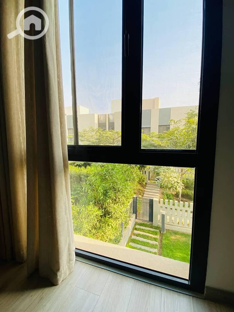 9779b558-37a6-47bd-a841-589fd84281a7. jpeg