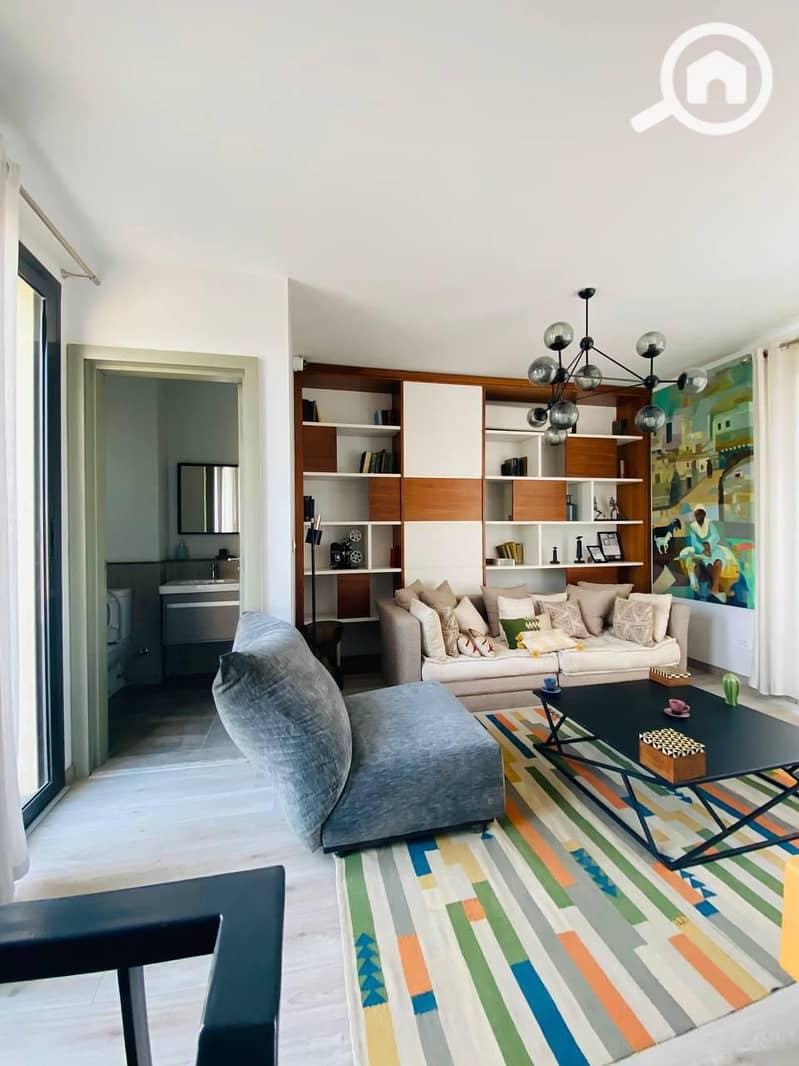 10 bb7be678-e242-4df4-8938-3798eef3af12. jpeg