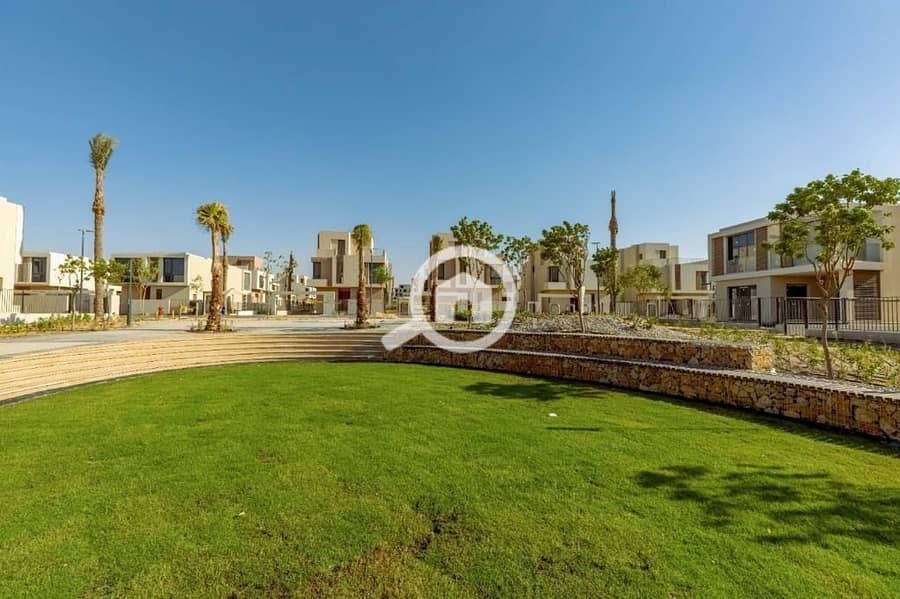 4 f162b84b-d316-4e09-9a6a-5e34bf8604bf. jpeg