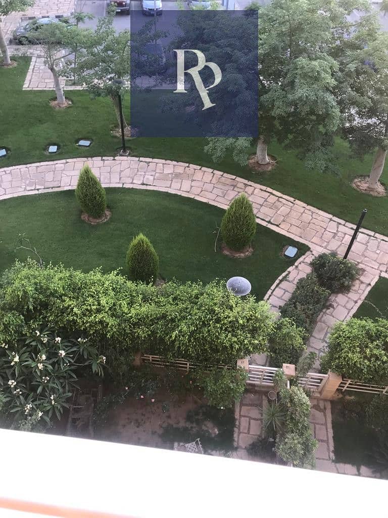 12 69346313779ca. jpg