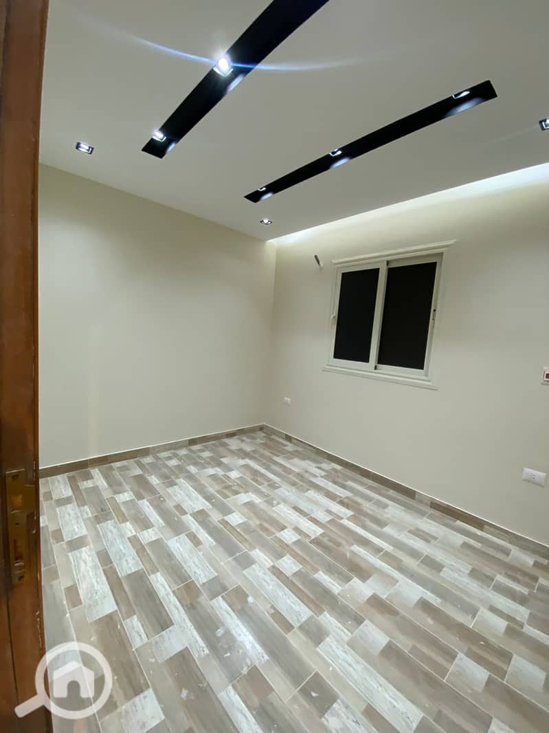 14 WhatsApp Image 2025-12-05 at 9.30. 22 PM. jpeg