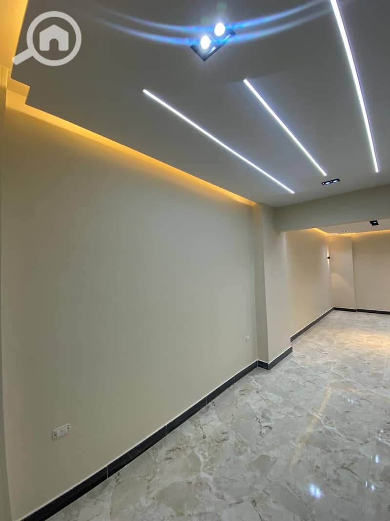 18 WhatsApp Image 2025-12-05 at 9.30. 15 PM (2). jpeg