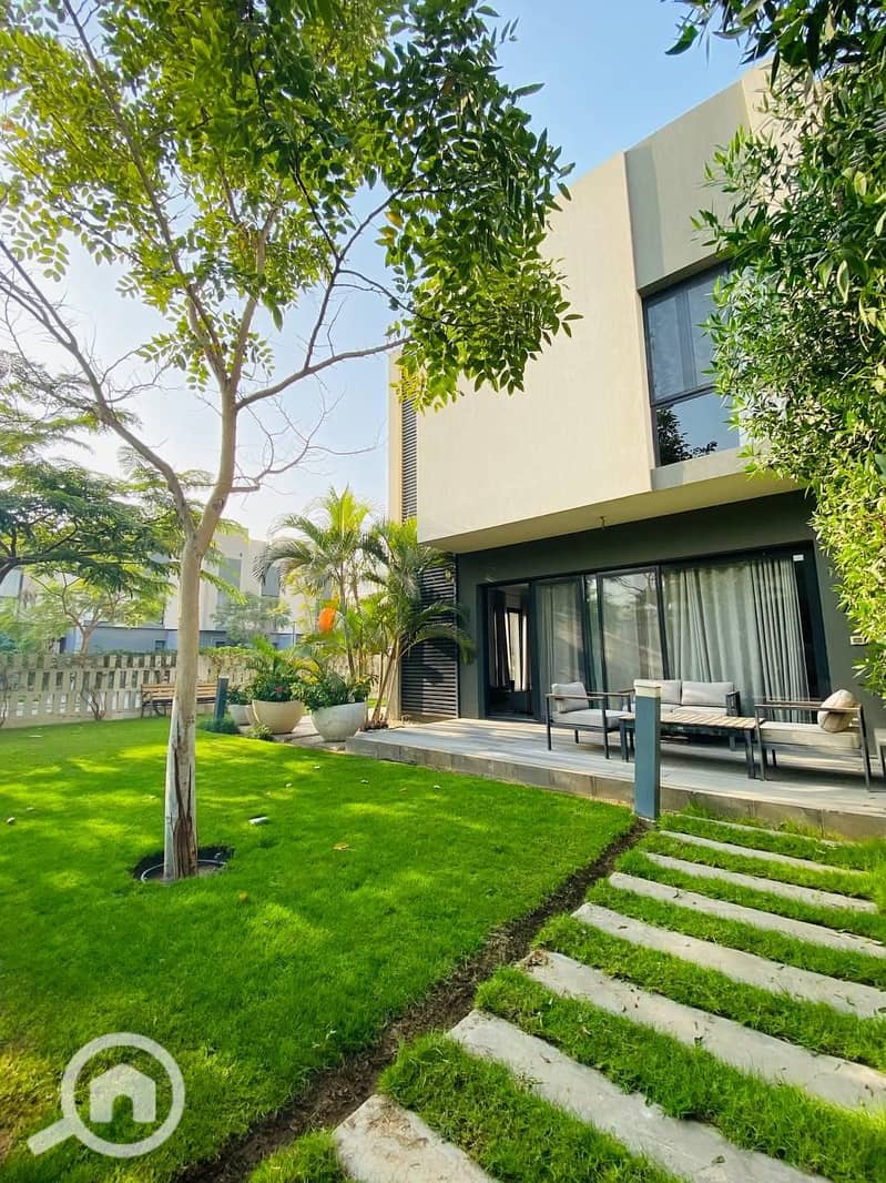 11 f247d920-20cb-430a-9bdc-c6e47d633a0d. jpeg