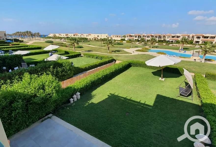 10 e7e3ea9e-94ef-4981-9a88-6174876a7113. jpeg