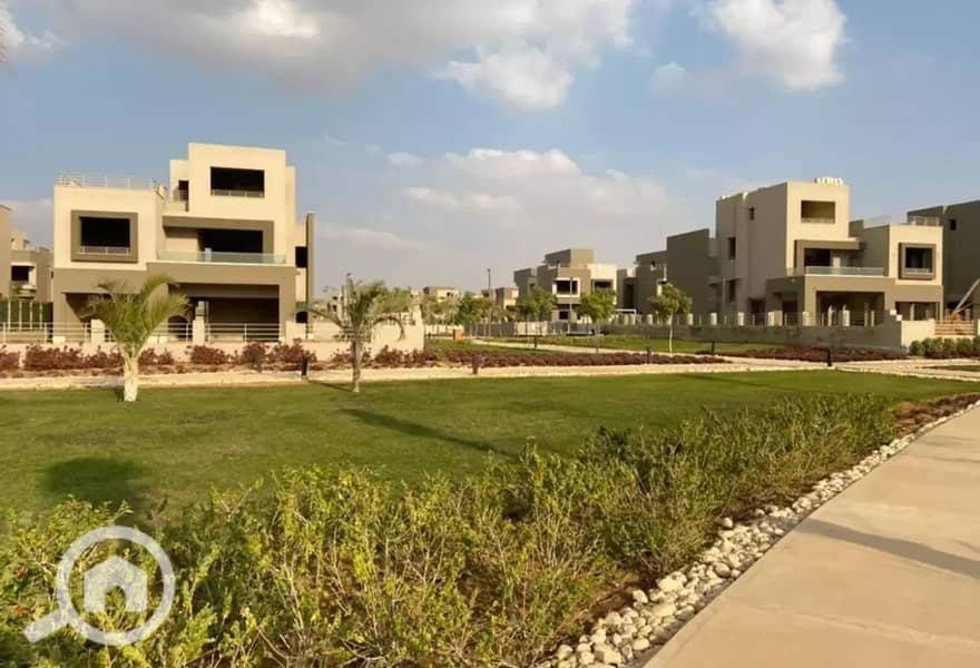 4 9bb36b3d-b1ae-4cca-9b43-85d40b049320. jpeg