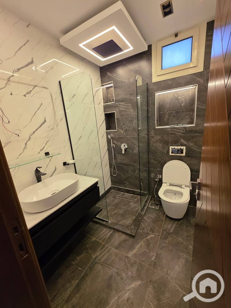 14 IMG-20251205-WA0251. jpg