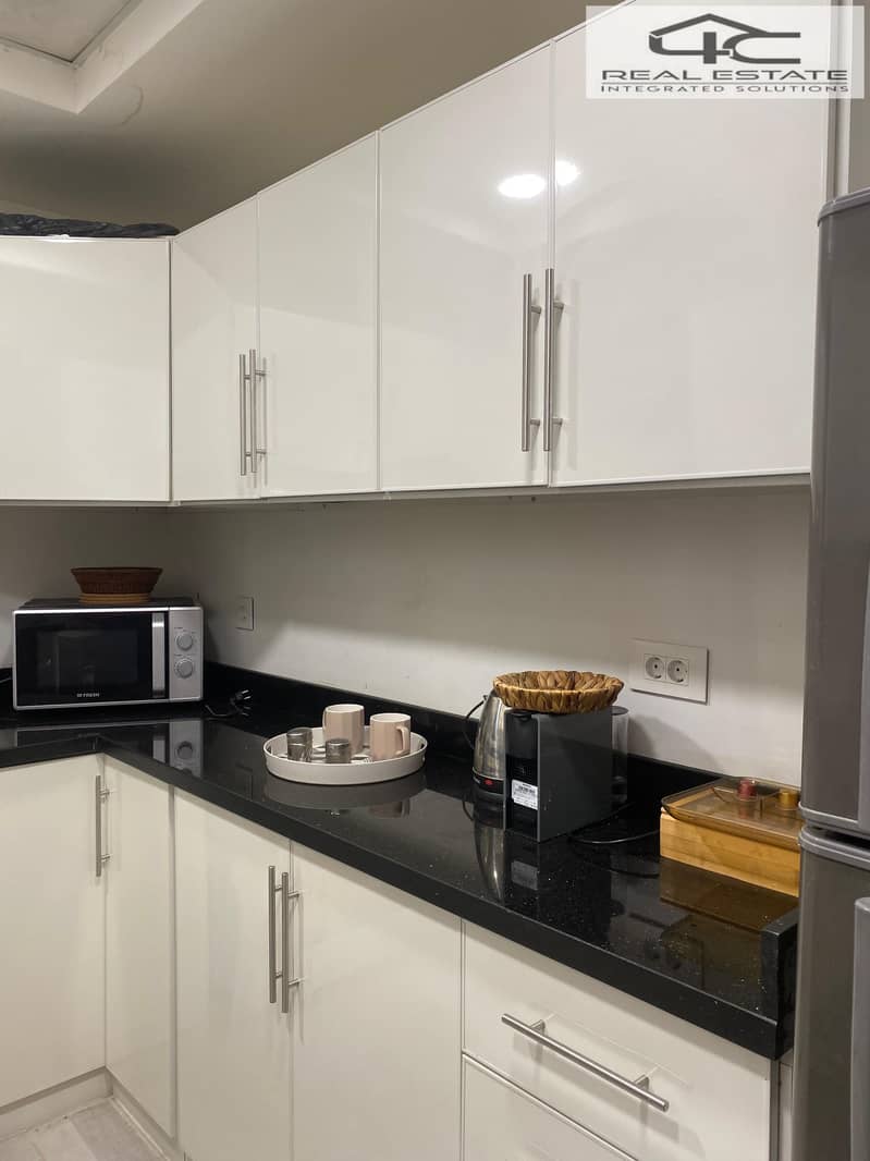 16 WhatsApp Image 2025-12-06 at 18.04. 44 (1). jpeg