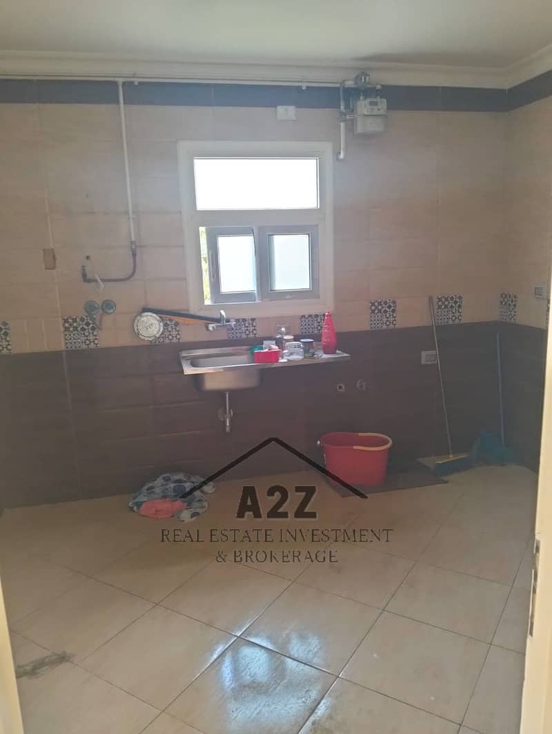 11 WhatsApp Image 2025-11-19 at 12.34. 01 PM (2). jpeg