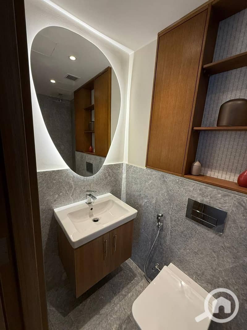 6 WhatsApp Image 2025-12-06 at 3.41. 58 PM (1). jpeg