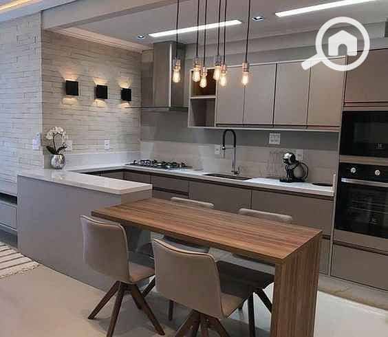 5 260002751_674929507225155_6527015357337418209_n. jpg