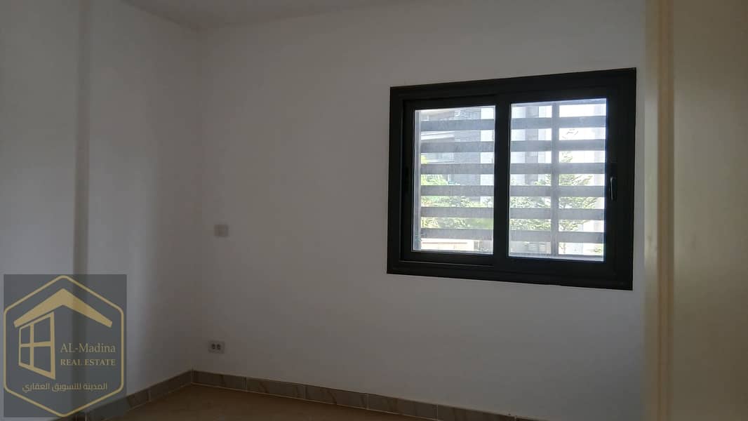 10 ٢٠٢٥٠٩٢٨_١١٣٢٥٦. jpg