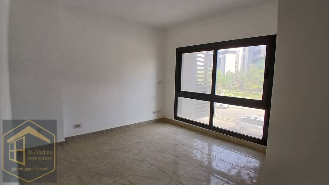 11 ٢٠٢٥٠٩٢٨_١١٣٣٠٦. jpg