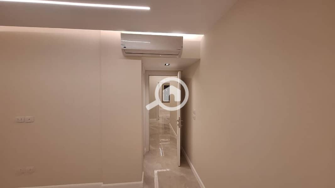 2 13bd134e-a1c8-4f60-b155-bb950f1f008e. jpeg