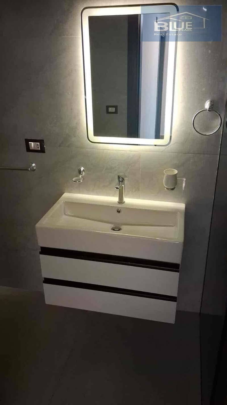 14 7f9417b4-8804-4c69-a5b9-0a3d608abfc5. jpg