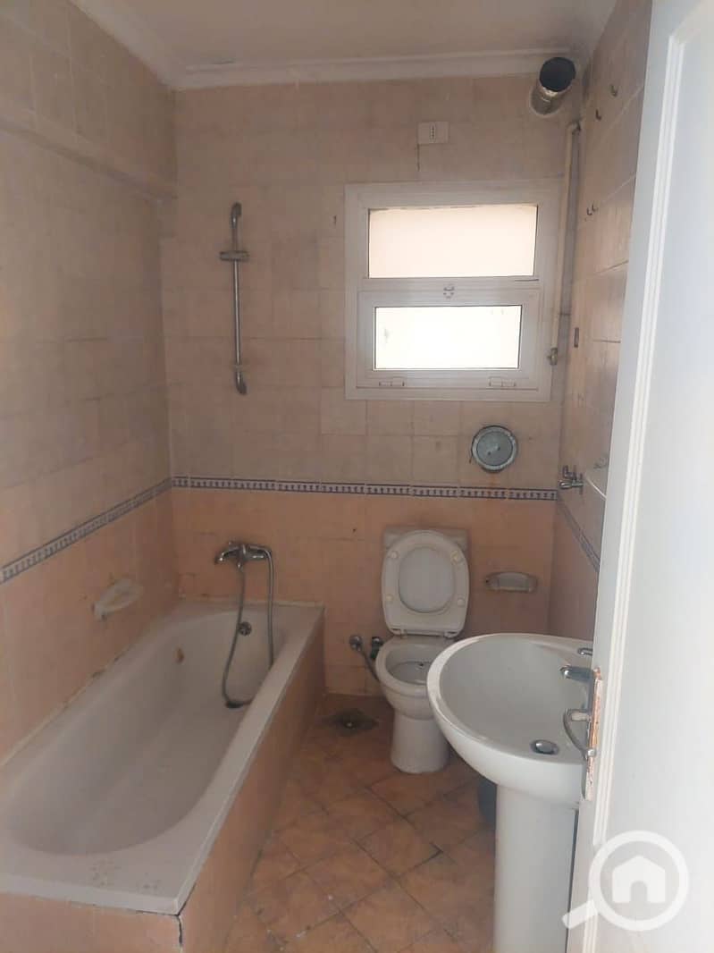 6 95539c74-337b-4c80-a1b2-7268902ab09d. jpeg