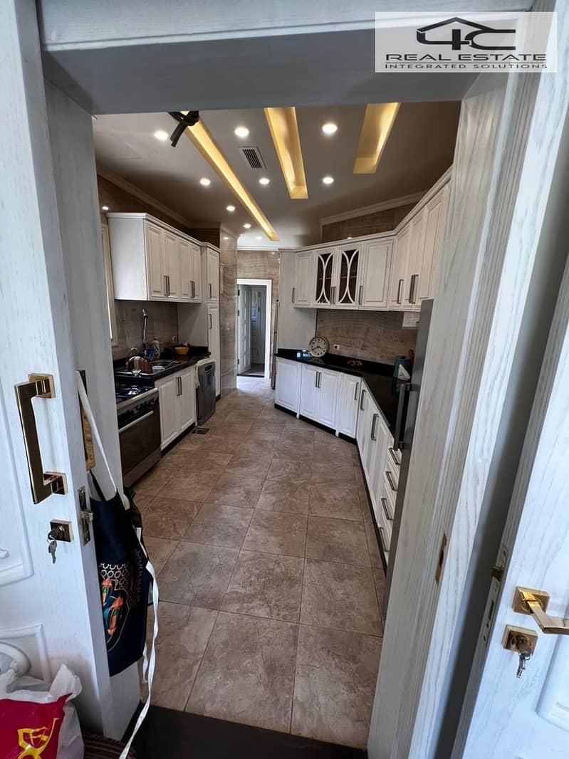 14 WhatsApp Image 2025-12-06 at 19.57. 57 (1). jpeg