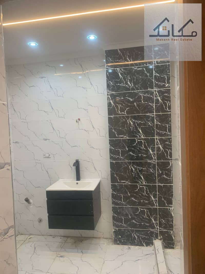 4 WhatsApp Image 2025-12-06 at 21.39. 42. jpeg