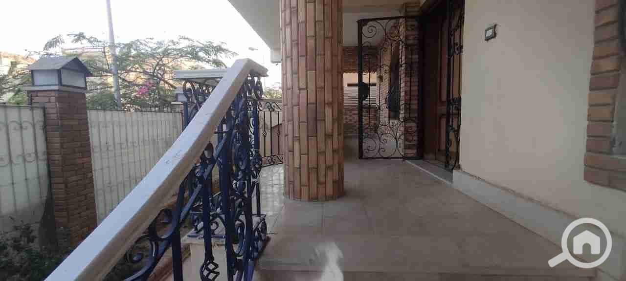 1000313145. jpg 1000313145. jpg