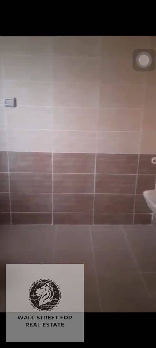 5 WhatsApp Image 2025-12-06 at 19.00. 57_c6b07b29. jpg