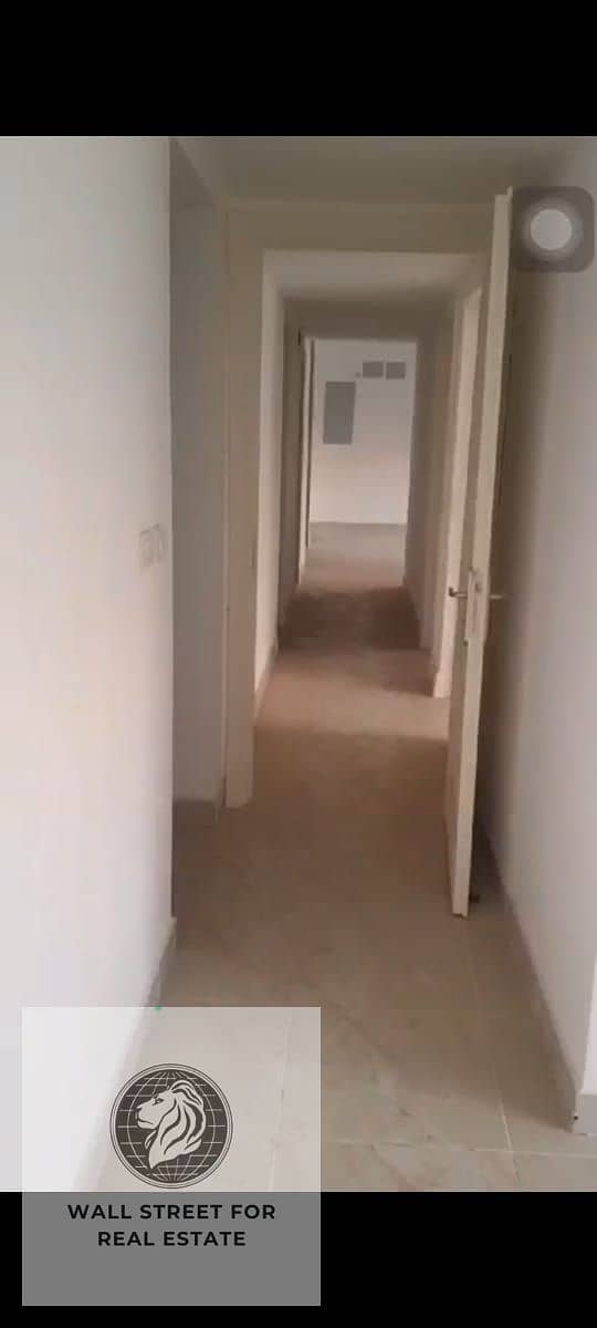 6 WhatsApp Image 2025-12-06 at 19.00. 58_3a1bb139. jpg