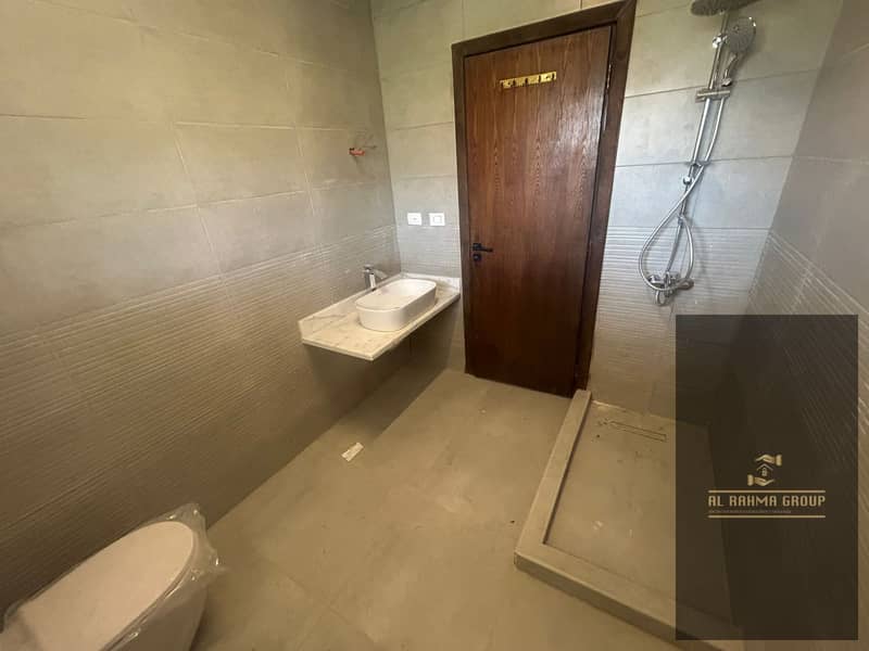 5 صورة واتساب بتاريخ 1447-06-15 في 21.33. 19_9b6948d6. jpg