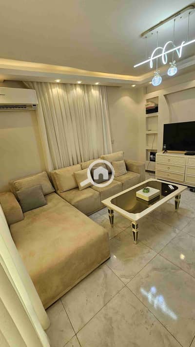 شقة 3 غرف نوم للايجار في 6 أكتوبر، الجيزة - 20251206_152647. jpg