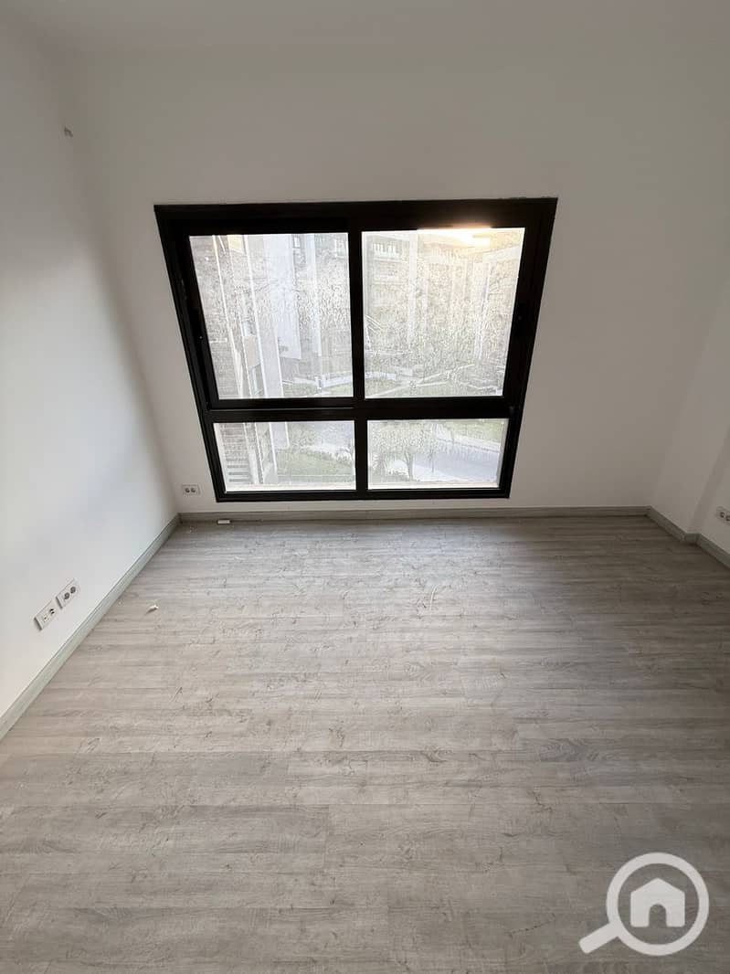 2 WhatsApp Image 2025-12-06 at 9.34. 49 PM. jpeg