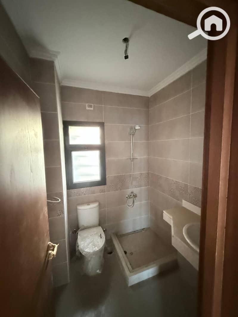 4 WhatsApp Image 2025-12-06 at 9.34. 52 PM (1). jpeg