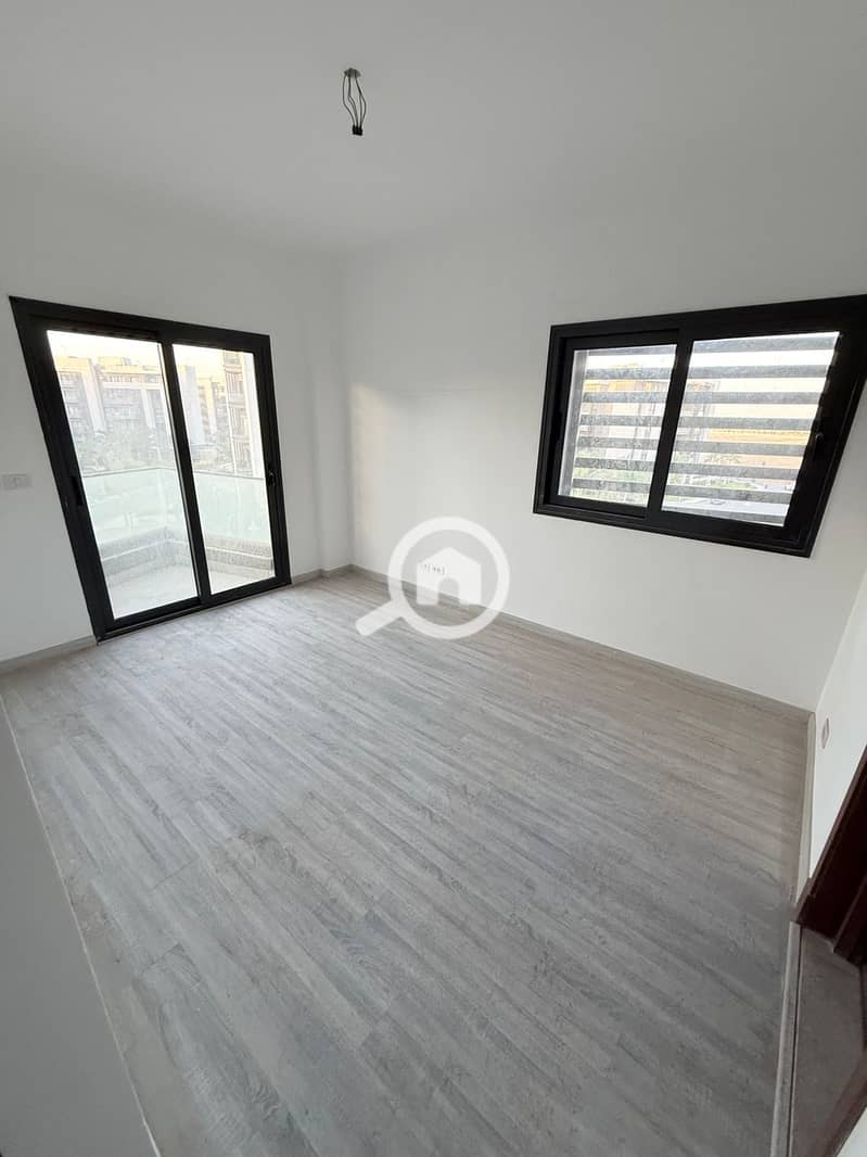 13 WhatsApp Image 2025-12-06 at 9.34. 47 PM (1). jpeg