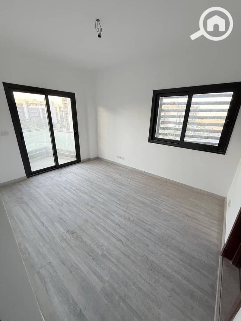 14 WhatsApp Image 2025-12-06 at 9.34. 47 PM. jpeg