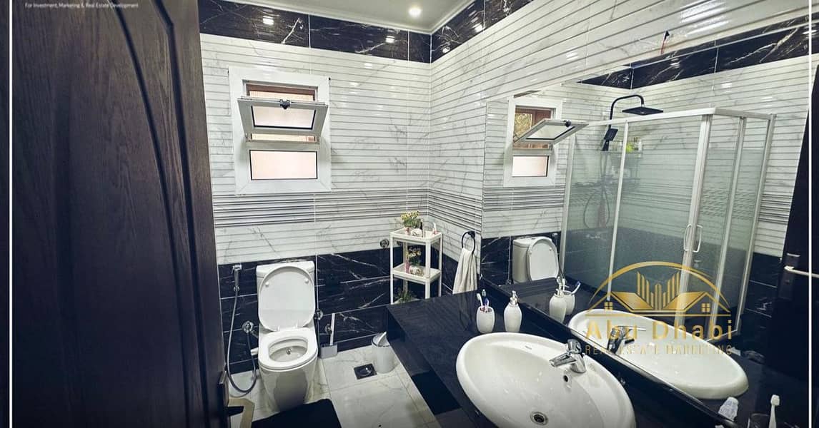 14 587220690_837255135718051_5673866393620285697_n. jpg