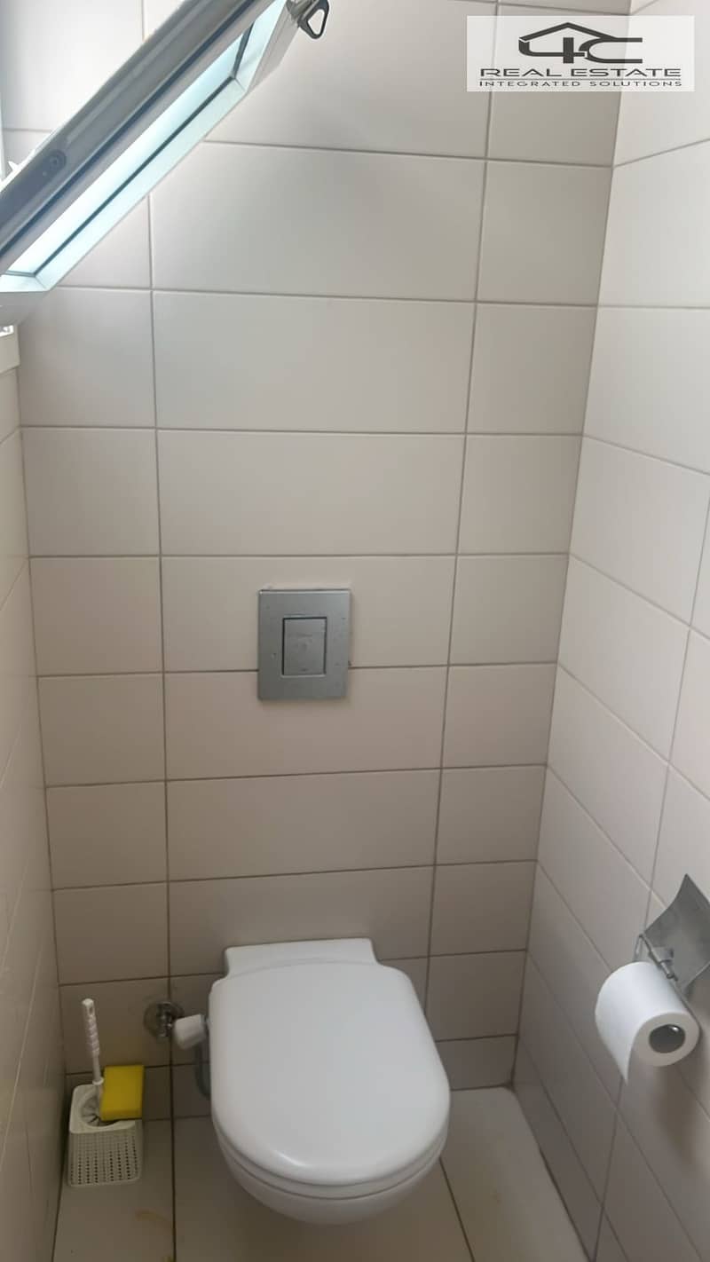 14 WhatsApp Image 2025-12-06 at 11.11. 55 PM (1). jpeg