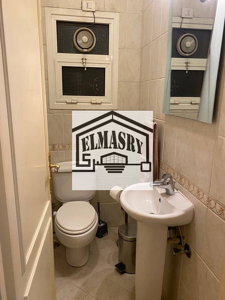 2 c2154d9b-6979-4d64-88f0-4d6fb26a77f9. jpg