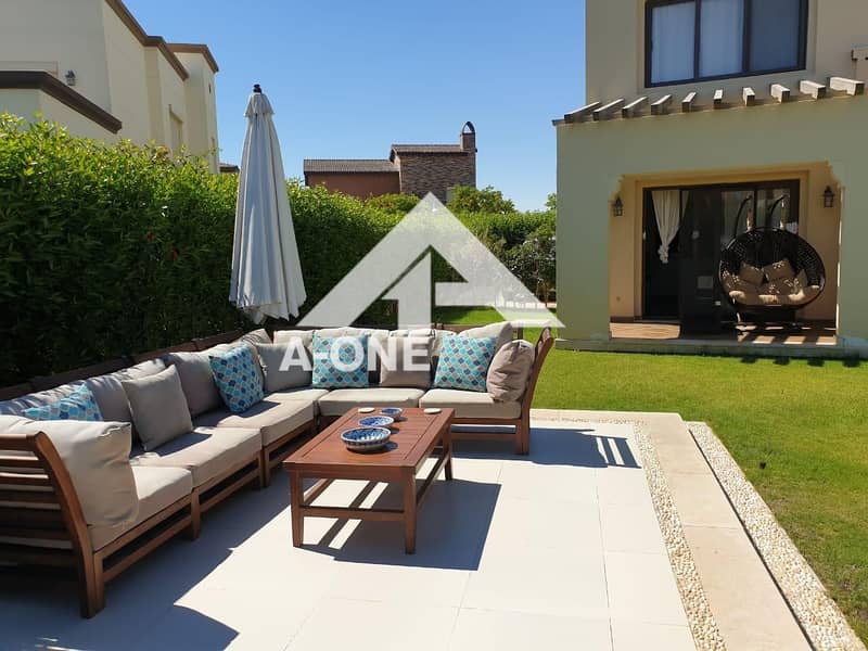 326a51b7-f7ba-4f0b-a0f1-e05ea5b3e116. jpg