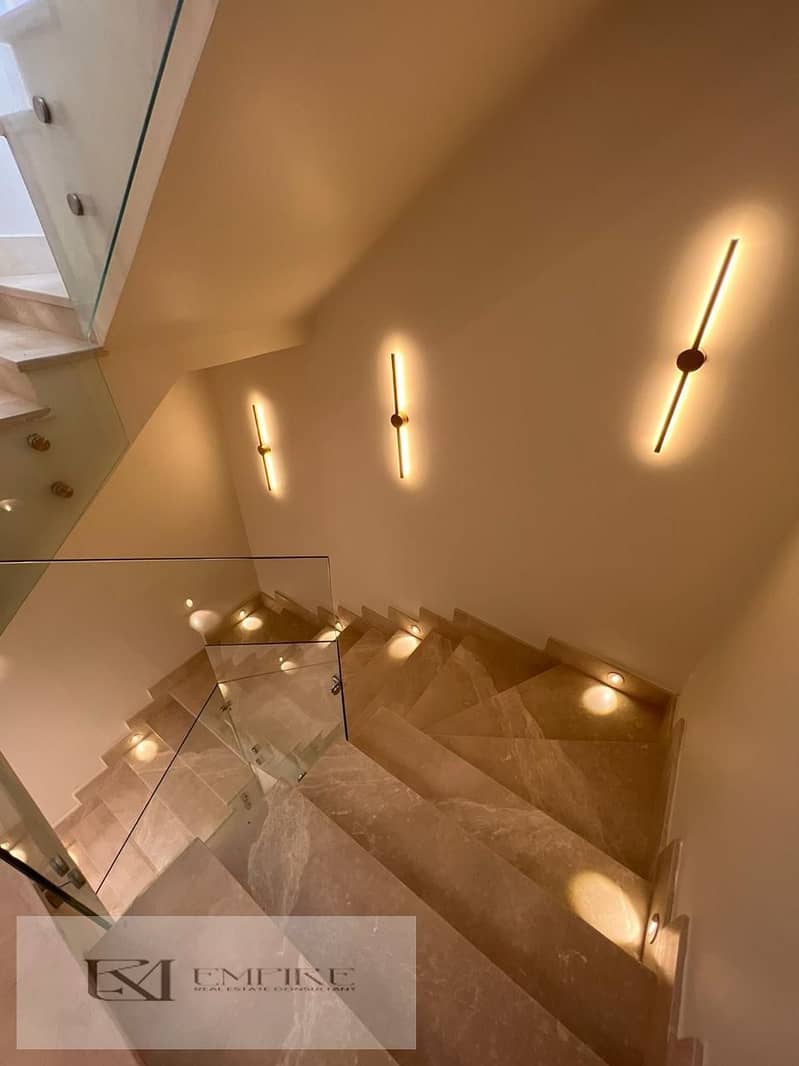 11 WhatsApp Image 2025-12-03 at 5.21. 13 PM (2). jpeg