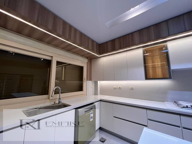 17 WhatsApp Image 2025-12-03 at 5.21. 15 PM (2). jpeg