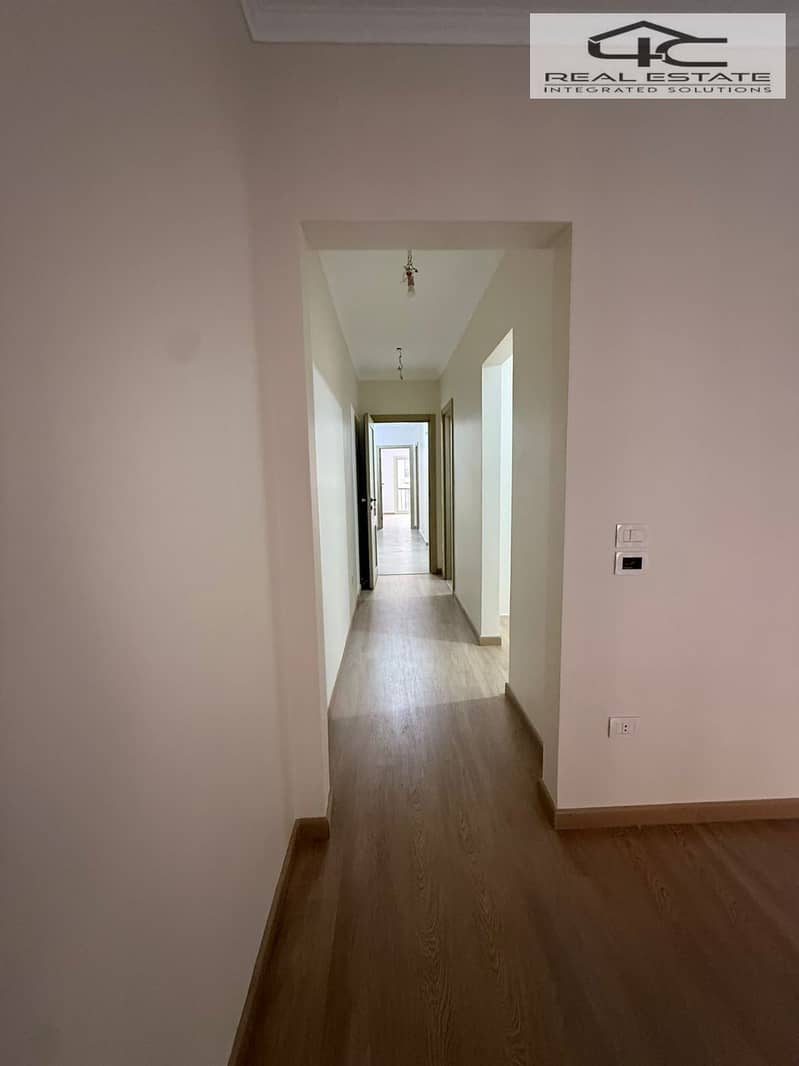 7 WhatsApp Image 2025-11-27 at 11.55. 02 AM (1). jpeg