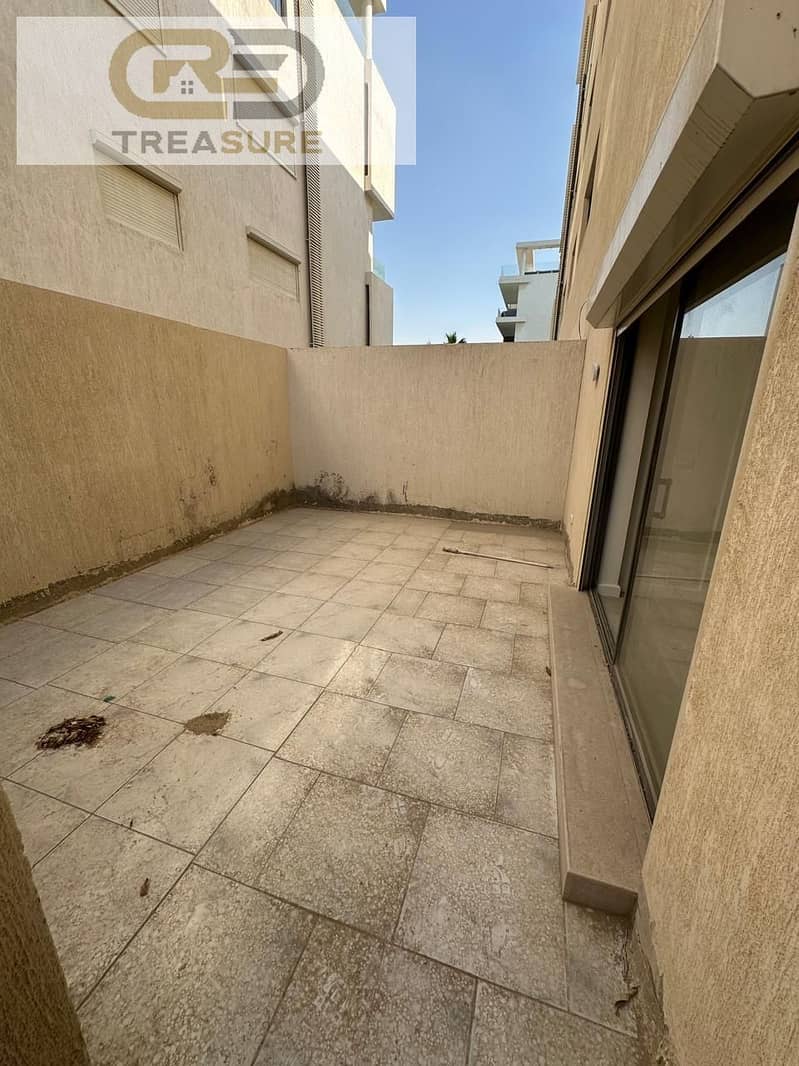 9 WhatsApp Image 2025-12-06 at 3.23. 41 PM (2). jpeg